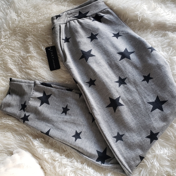 Pants - New Gray Joggers with Pockets Soft & Comfy M